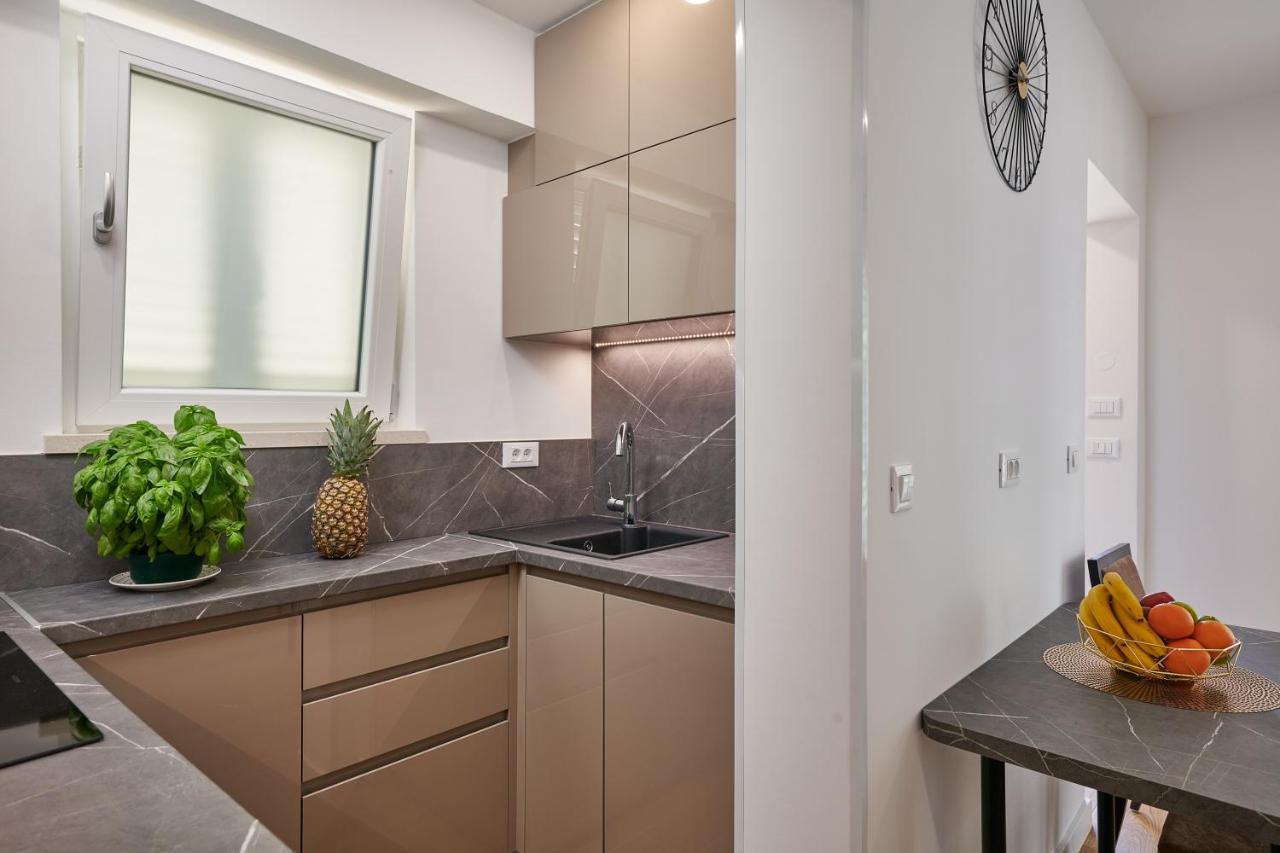 Newly Renovated Apt. Near To Entrance To Old Town دوبروفينك المظهر الخارجي الصورة