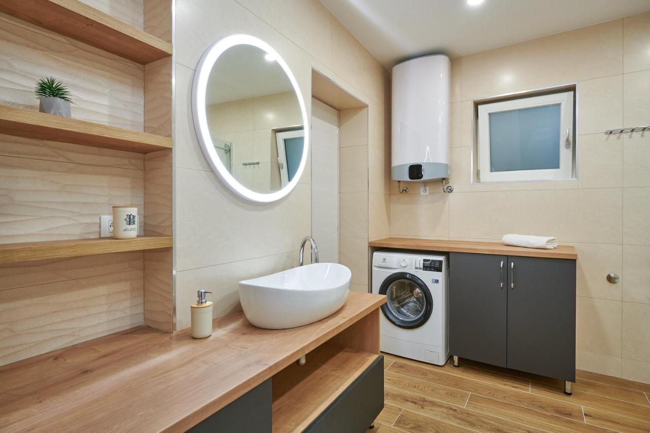 Newly Renovated Apt. Near To Entrance To Old Town دوبروفينك المظهر الخارجي الصورة